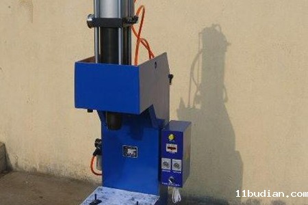 液压铆钉机的液压系统油温过高的原因