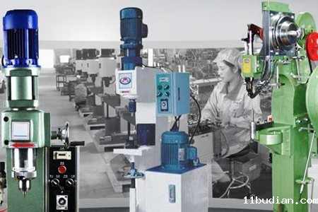 选择非标自动铆钉机时应该考虑哪些?