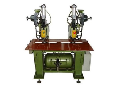 2012年12月铆钉机厂家直供价格